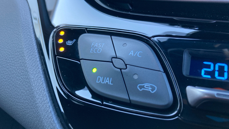 Toyota C-HR 2.0 Hybrid Dynamic 5dr CVT Hybrid Hatchback